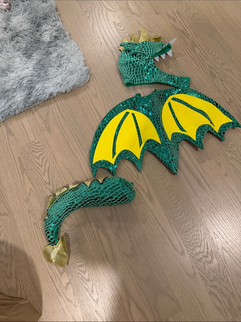 Toddler Green Dragon Costume Set with Yellow Wings